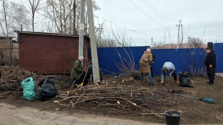 Ликвидированы несанкционированные свалки объемом 320м3: В Агрызе продолжается санитарный двухмесячник