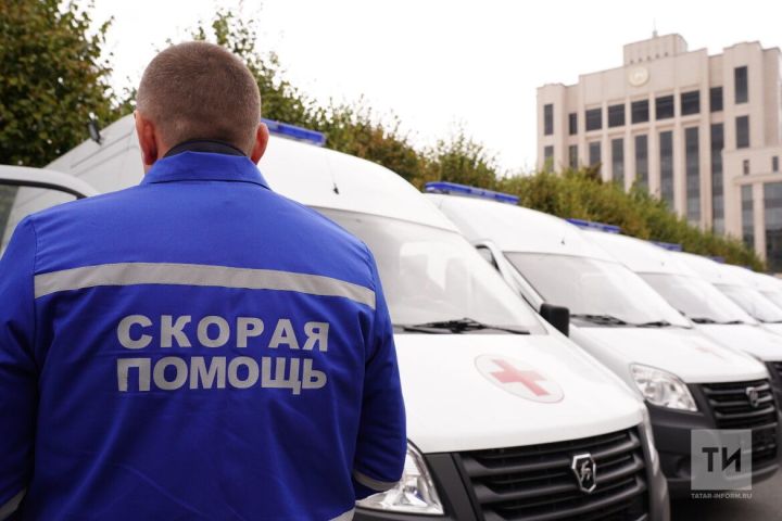 Ребенок выпал из окна 3 этажа в Лениногорске