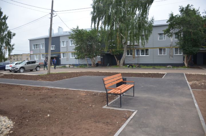 В Терсях в этом году отремонтируют четыре дворовых территорий МКД в рамках республиканской программы «Наш двор»