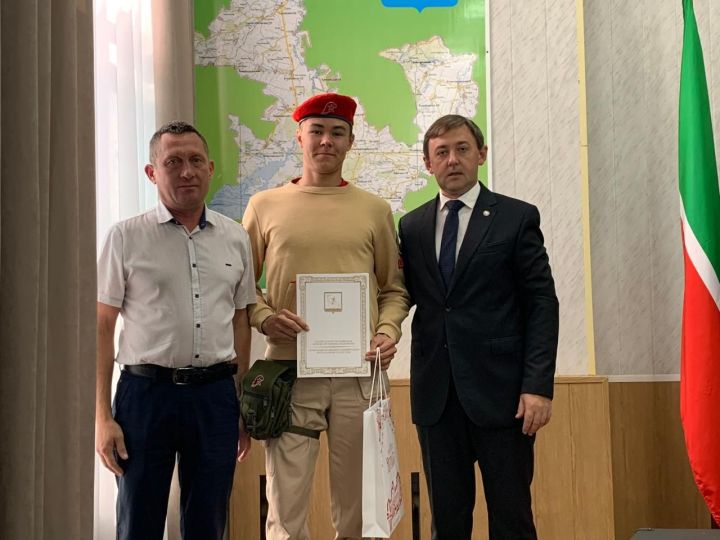 В администрации состоялась церемония награждения