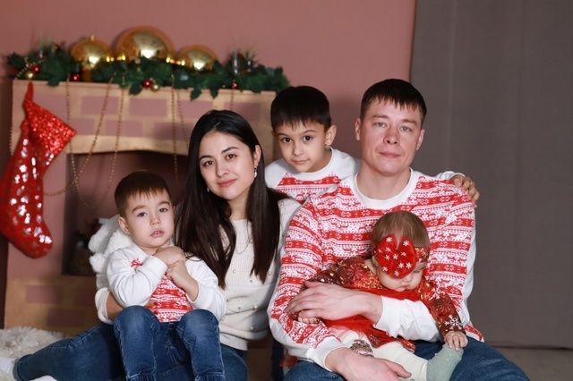 В завершении Года семьи «Спортивная школа» провела фотоконкурс