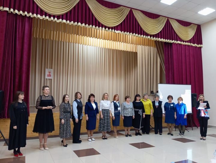 Сегодня в Агрызе проходит конкурс «Воспитать человека»