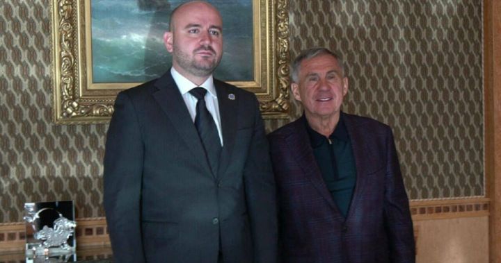 Рустам Минниханов поблагодарил Самарскую область за бережное отношение к татарской культуре