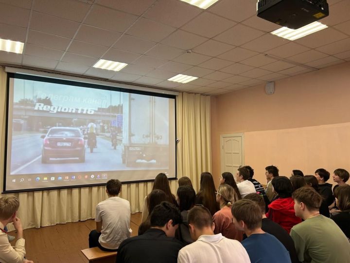 В школе №2 говорили о правилах дорожного движения