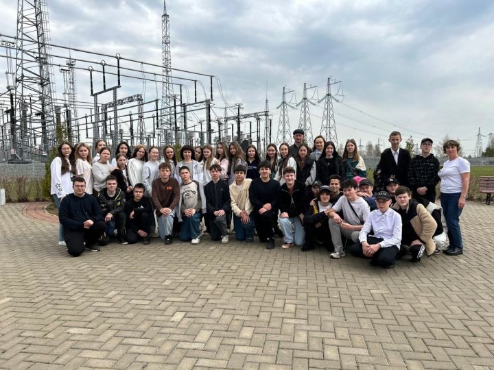 Учащиеся школы №3 посетили уникальную подстанцию 500 кВ «Щелоков» в Елабуге