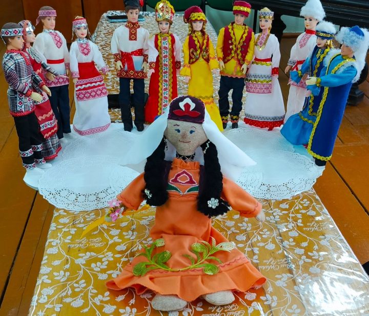 В Терсинском доме культуры прошел мастер-класс «Народная кукла»
