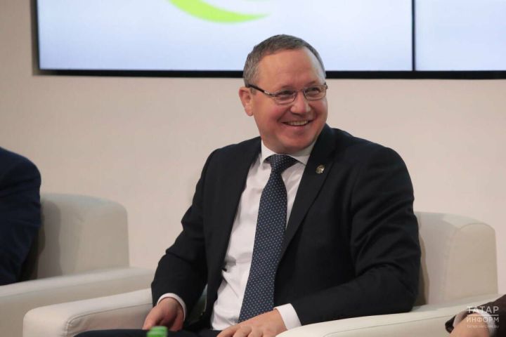 «Радио - голос надежды и связи»: Айдар Салимгараев поздравил работников радио с профессиональным праздником