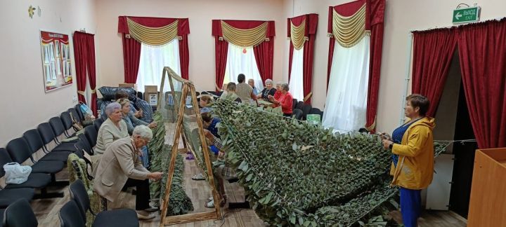 Азёвские волонтёры продолжают поддерживать наших защитников