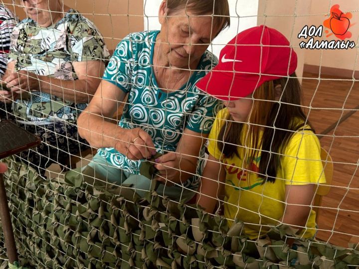Волонтерская акция в детском лагере «Алмалы» объединила детей и взрослых