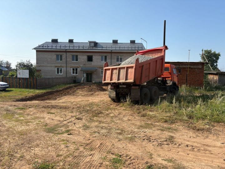 Программа «Наш двор» преображает Красный Бор