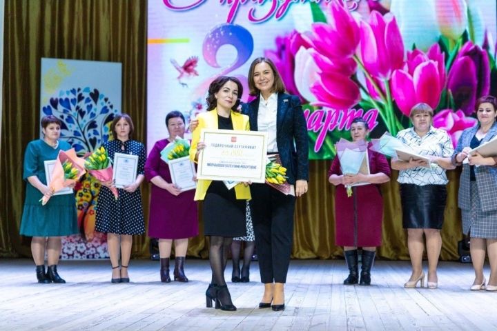 Более тысячи комментариев собрал первый этап конкурса «Самый классный КЛАССНЫЙ» в Агрызском районе