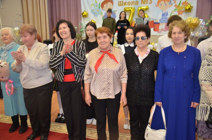 3-я городская школа отпраздновала 75-летний юбилей