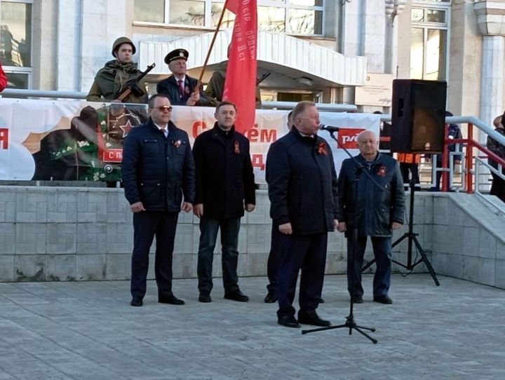 В Агрызе торжественно встретили «Поезд Победы»