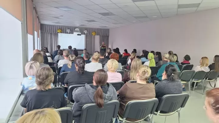 В школе №4 Агрыза прошло родительское собрание по безопасности детей на дорогах