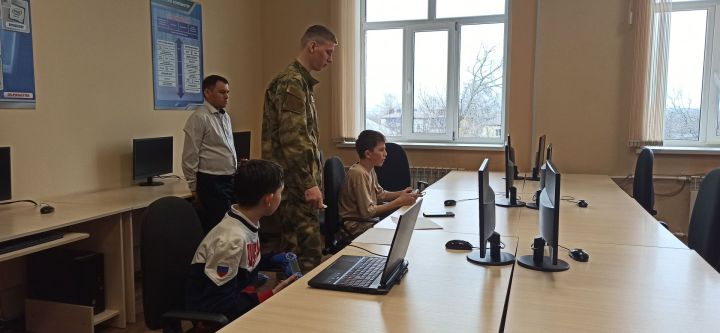 В Агрызе стартовала военно-спортивная игра «Зарница 2.0»