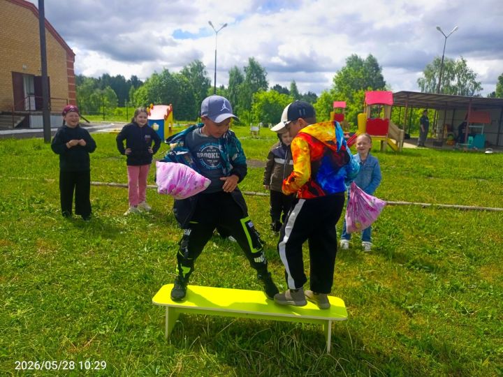 В Шаршадинском сельском поселении прошел квартирник на природе «Новое поколение — мы за ЗОЖ»