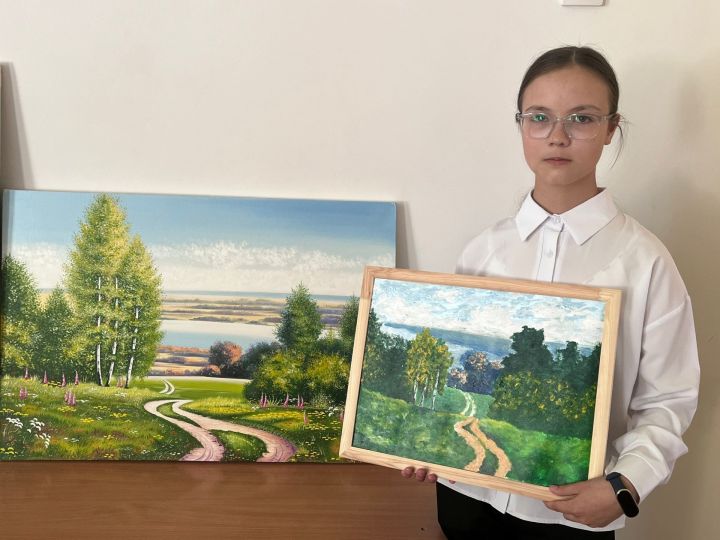 В Бимской школе прошла выставка творческих работ учащихся