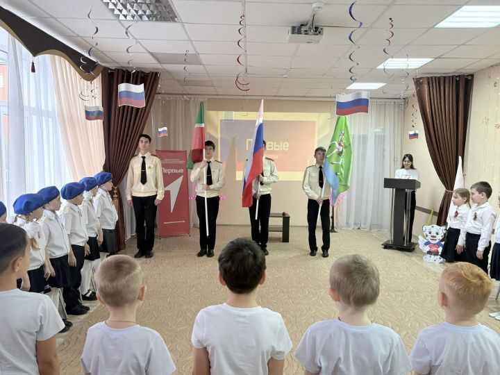 «Наша Родина — Россия!»: патриотическая игра объединила детсады Агрыза и Малопургинского района