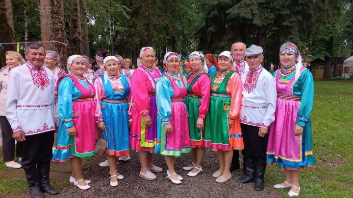 Ансамбли из Пелемеша приняли участие в городском празднике марийской культуры